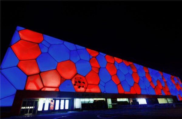 《战舰世界》日联动世界地标水立方，精品游戏的破圈之路