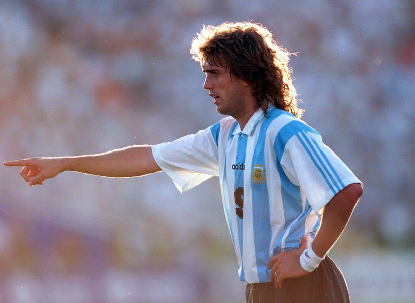 《实况足球》战神巴蒂霸气降临，力拔千钧无所不能